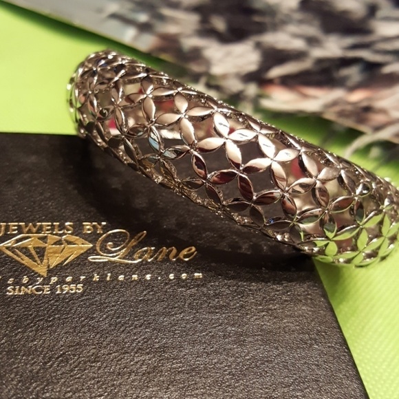 PARK Lane  bracelet LA fun. Genuine crystals. - Picture 2 of 8